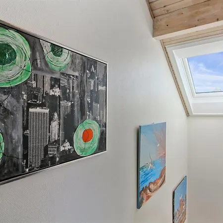 Appartement Mahena - 2-3km From The Sea By Interhome