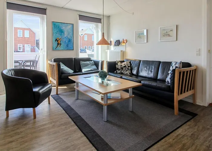 Mahena - 2-3km From The Sea By Interhome *